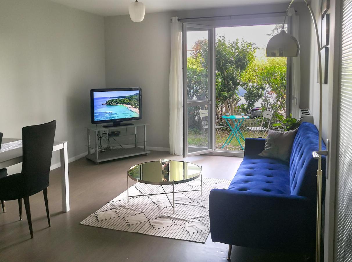 Appartement Toulouse Blagnac Aeroport Iut Parking Proche De Toutes Commodites Belle Terrasse Netflix Luaran gambar