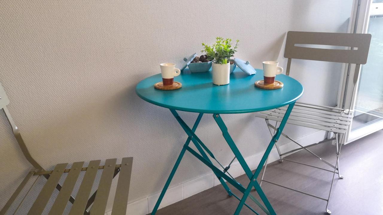 Appartement Toulouse Blagnac Aeroport Iut Parking Proche De Toutes Commodites Belle Terrasse Netflix Luaran gambar